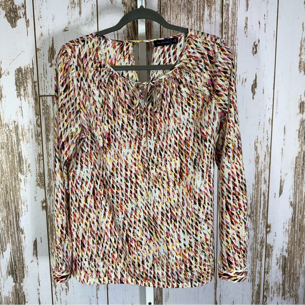 The Limited, Colorful Patterned Blouse. Size Medium. Good used condition!
